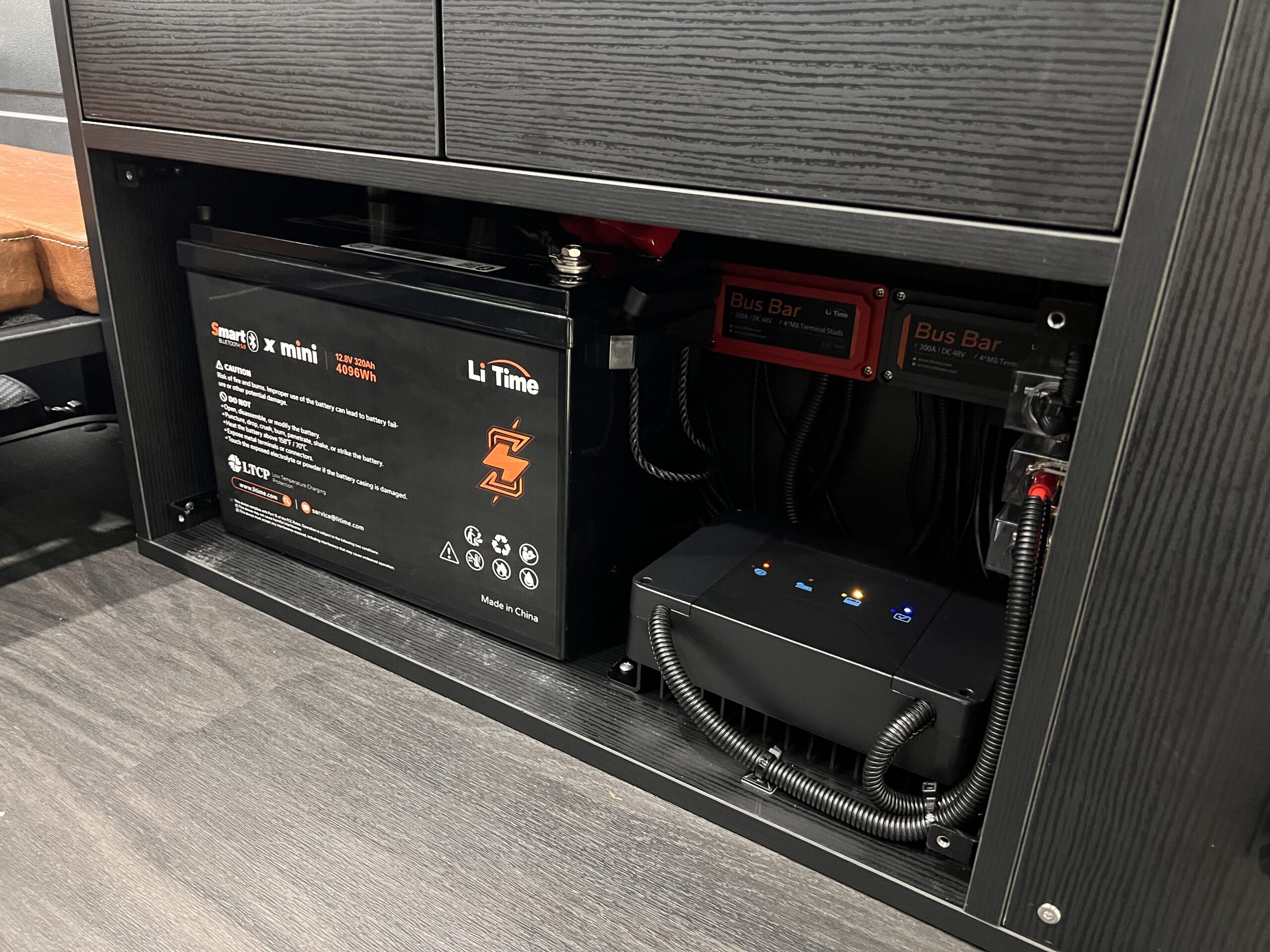 Primeの320Ahサブバッテリーシステム